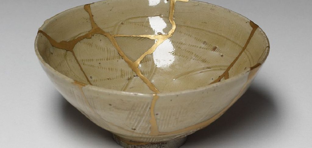 How to Repair Broken Porcelain