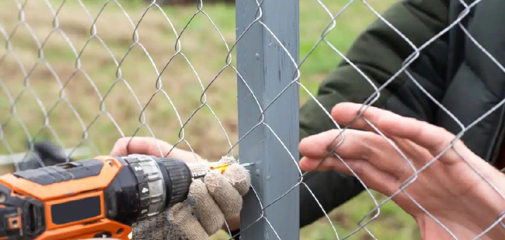 How to Repair Chain Link Fences