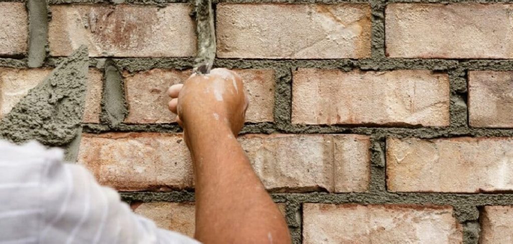 How to Repair Mortar Between Bricks Like a Pro
