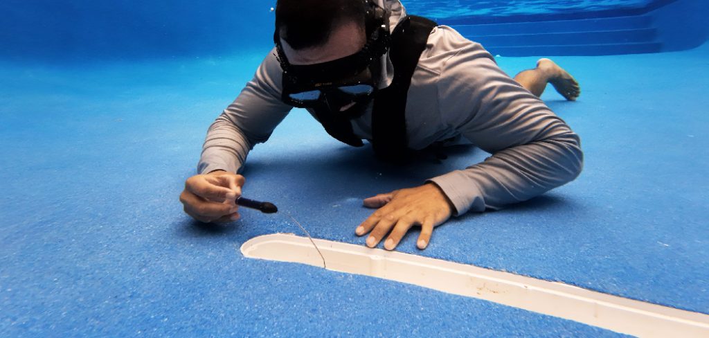 How to Repair Swimming Pool Leaks